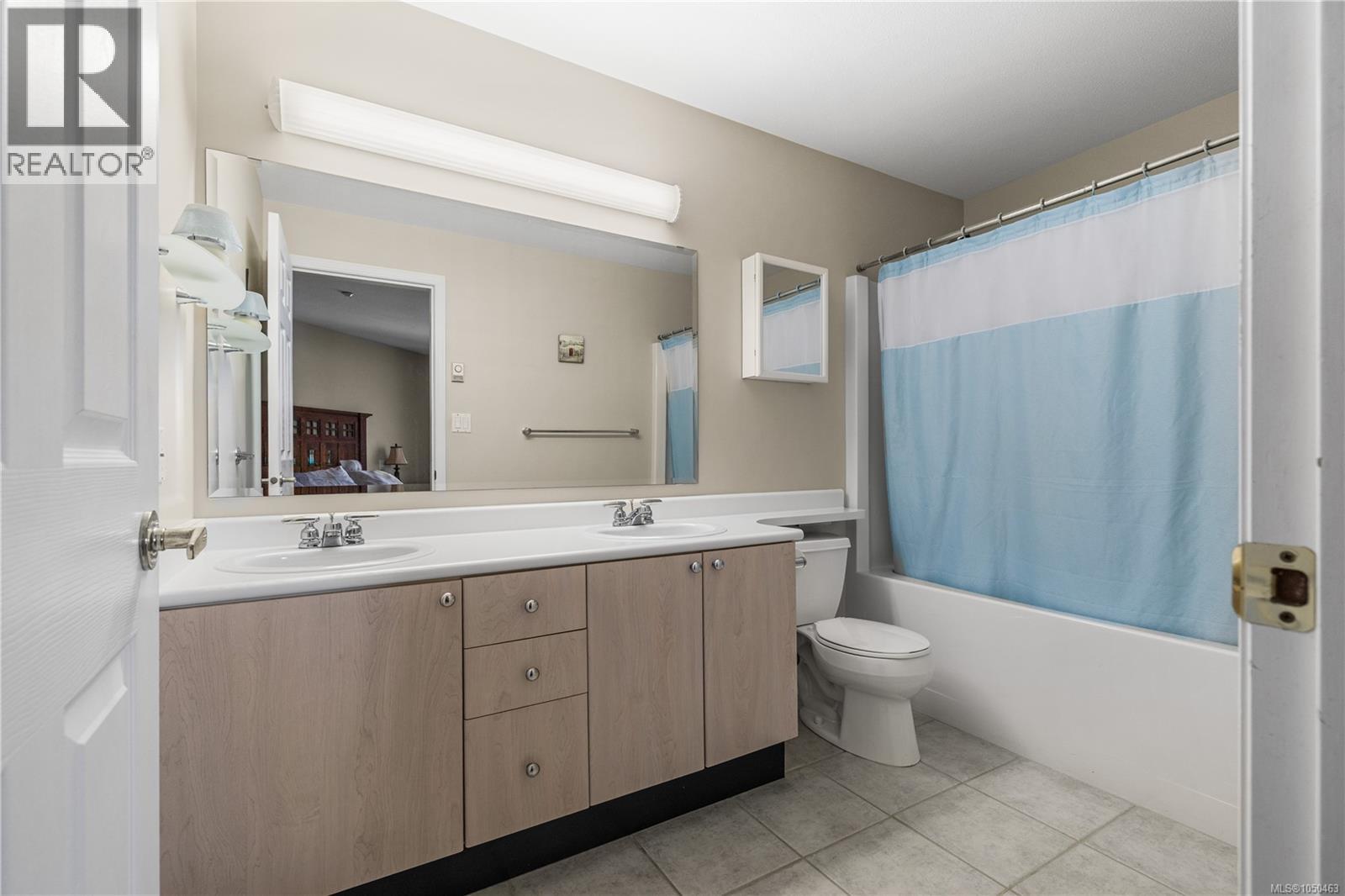 303 350 South Island Hwy, Campbell River, British Columbia  V9W 1A5 - Photo 11 - 1050463