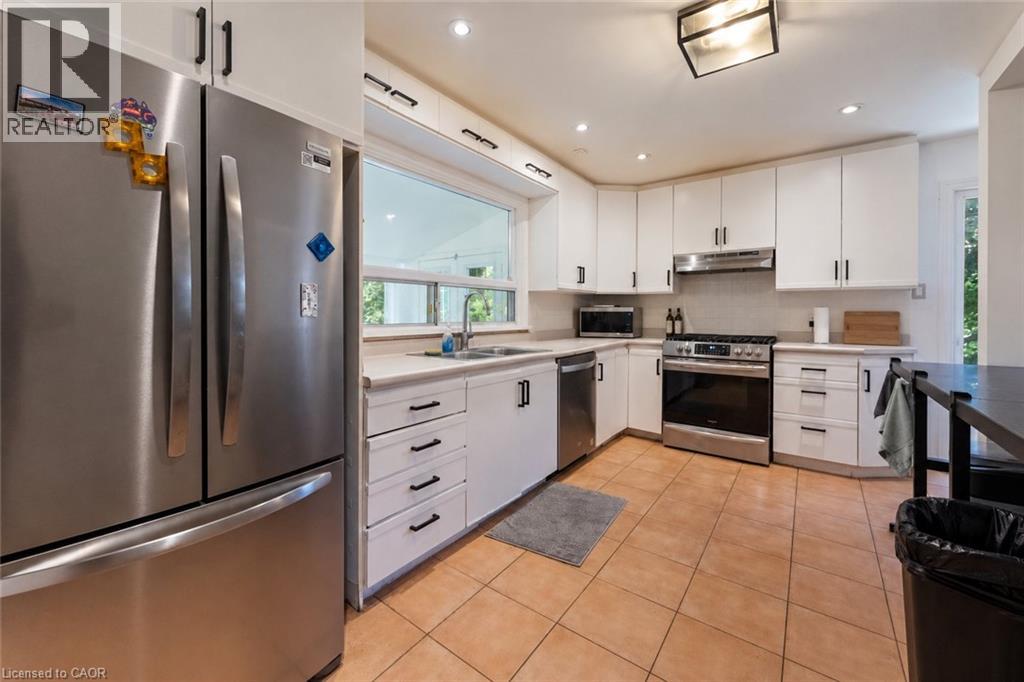 505 Patricia Drive, Oakville, Ontario  L6K 1L9 - Photo 9 - 40865357