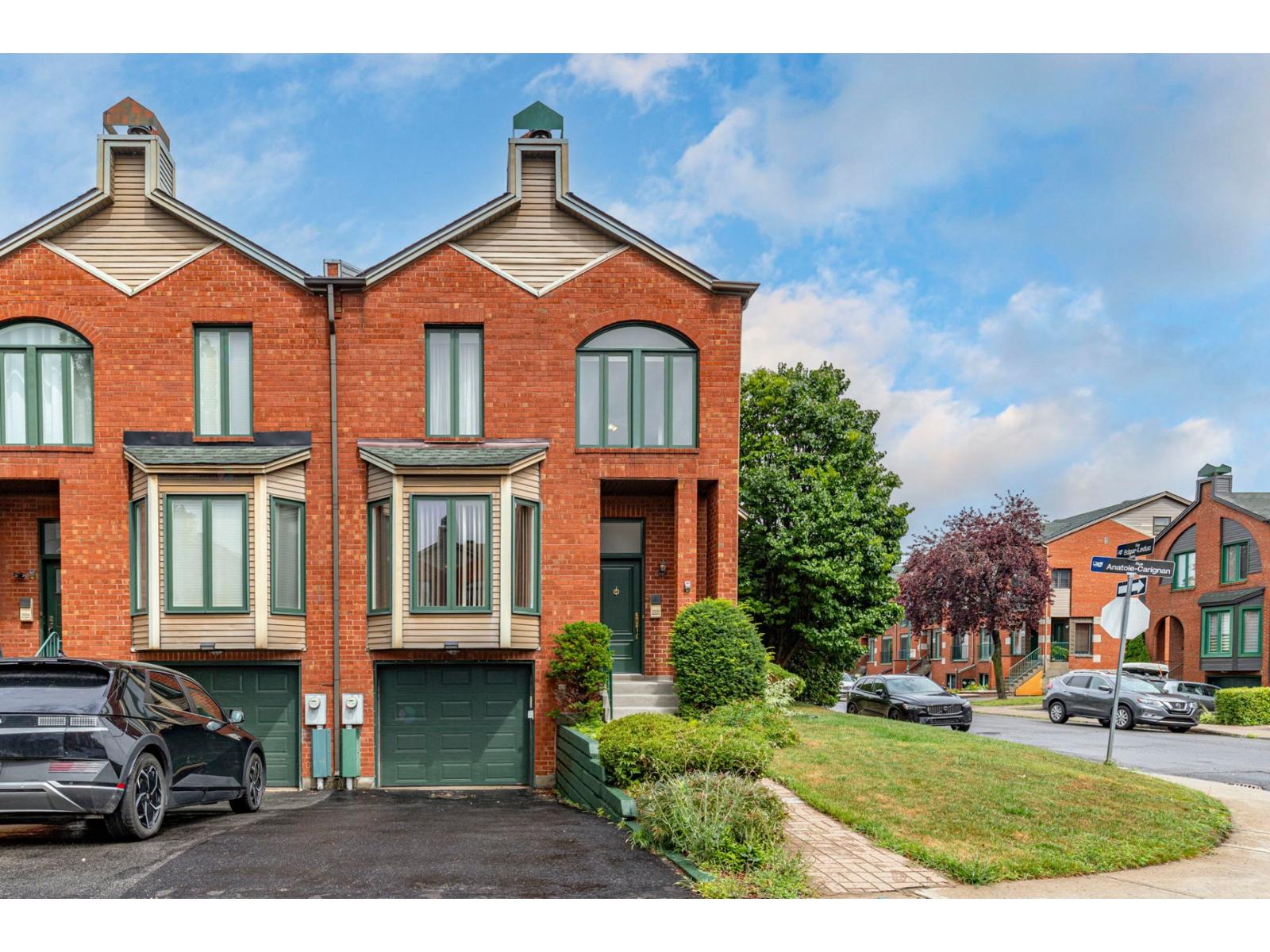 3550 Rue Anatole-Carignan Montréal (Lachine) Quebec Canada H8T3M9 2