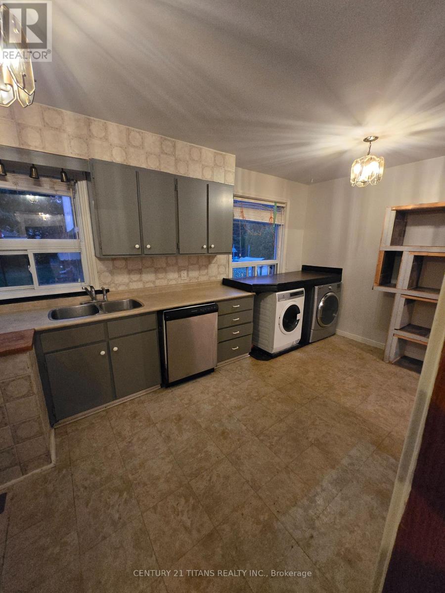MAIN - 572 EXBURY CRESCENT