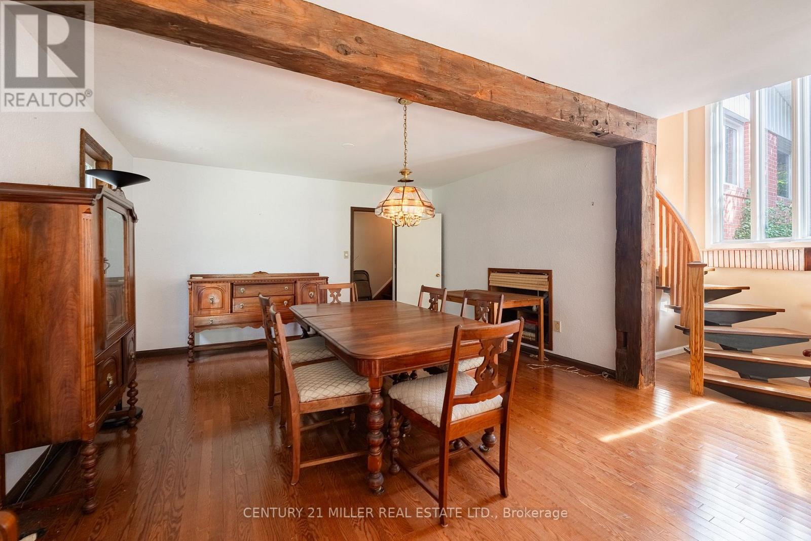1242 Donlea Crescent, Oakville, Ontario  L6J 1V7 - Photo 8 - W13815744