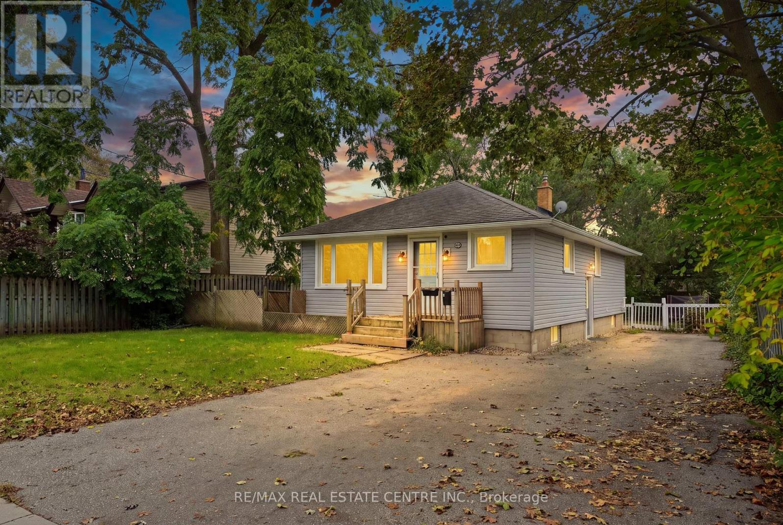 226 DELHI STREET, Guelph, Ontario