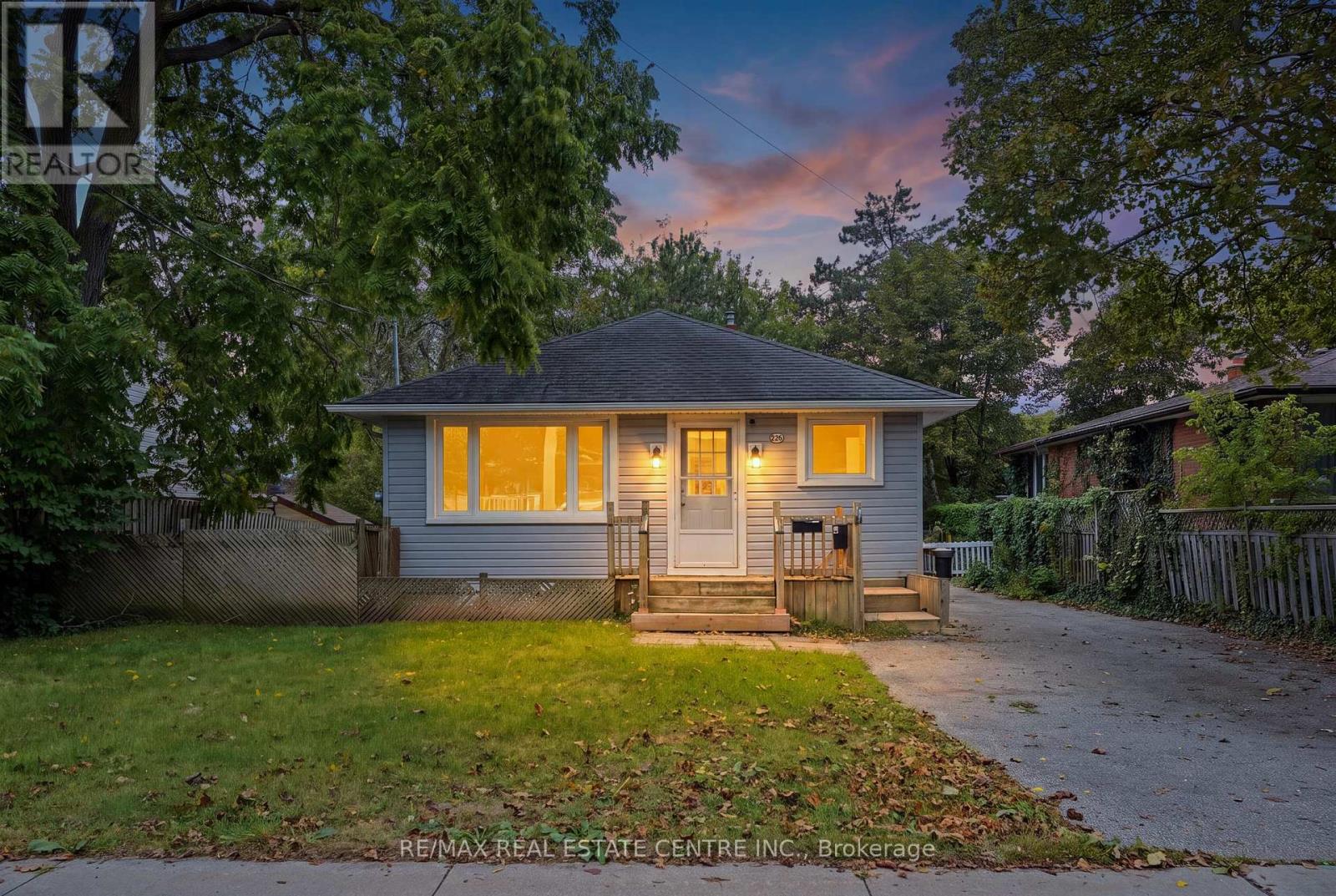 226 Delhi Street, Guelph, Ontario  N1E 4K2 - Photo 2 - X13815724