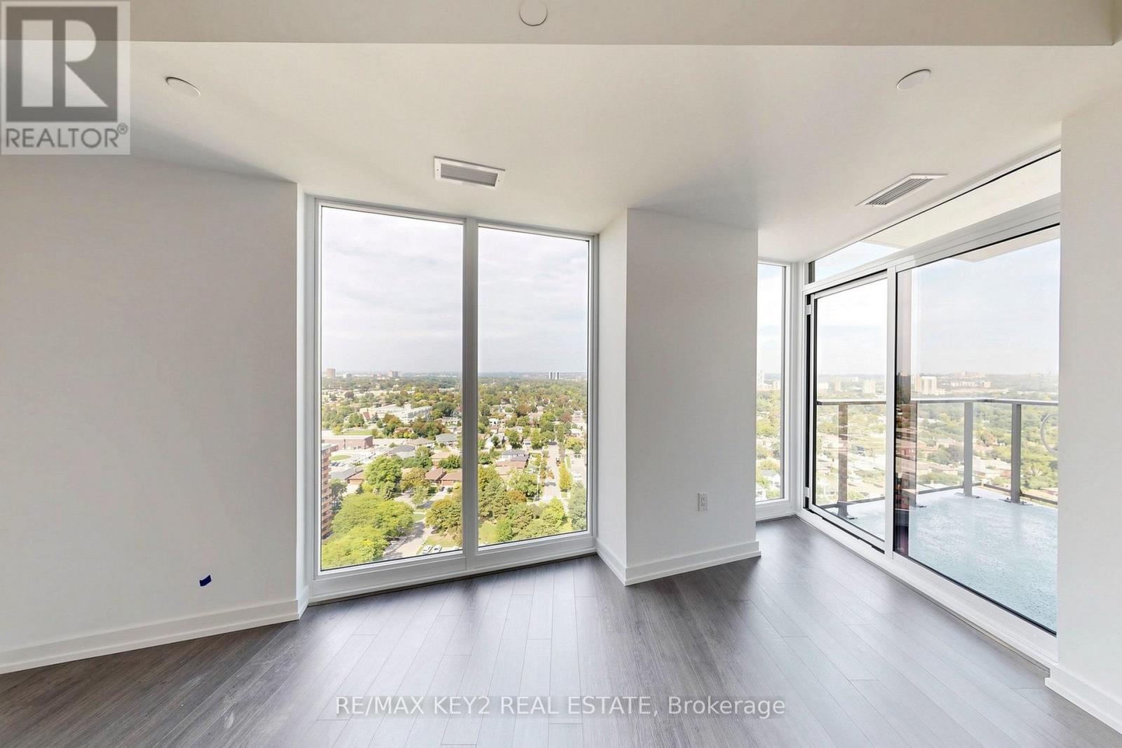 2104 - 4010 Eglinton Avenue W, Toronto, Ontario  M9A 0G5 - Photo 10 - W13809918