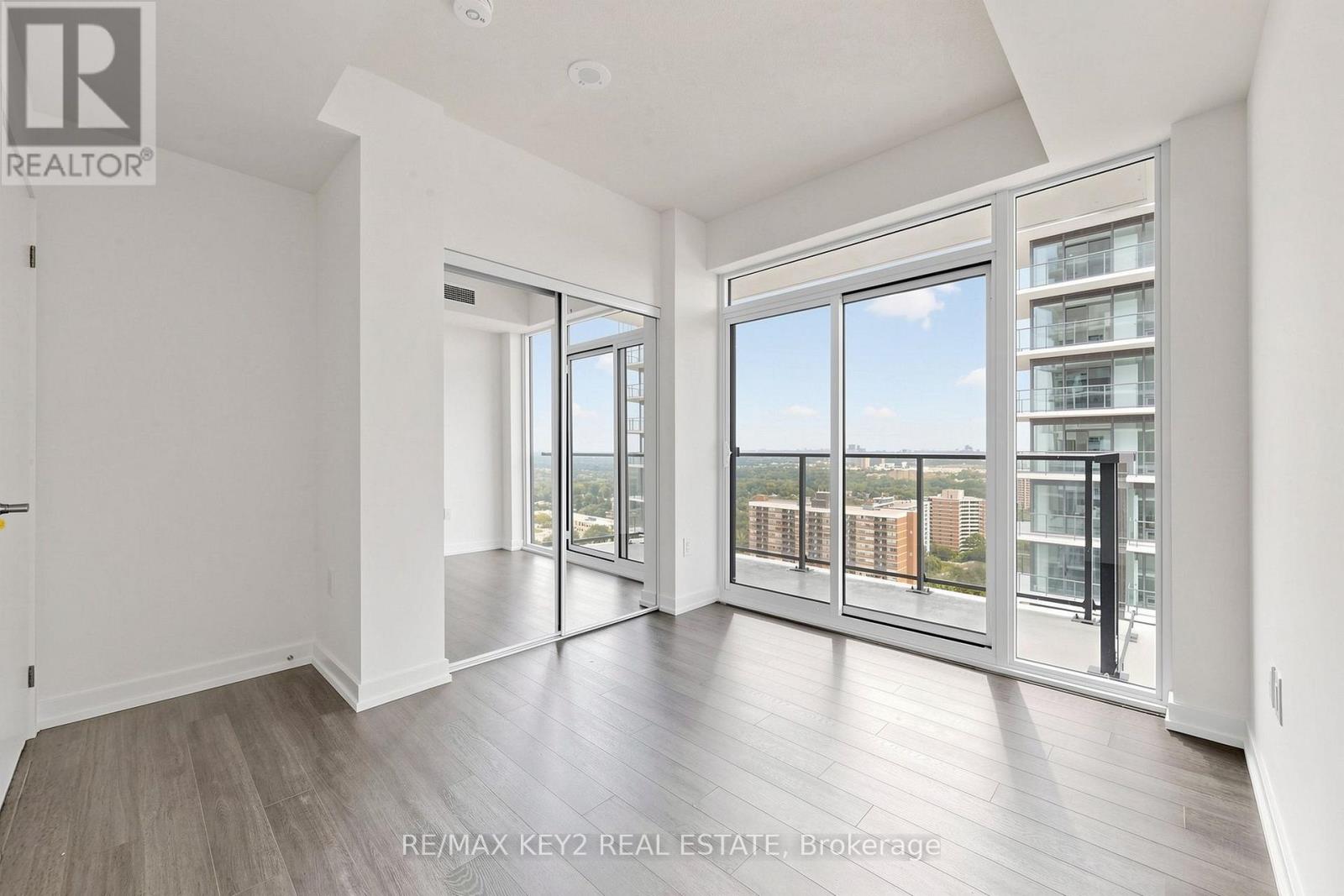 2104 - 4010 Eglinton Avenue W, Toronto, Ontario  M9A 0G5 - Photo 13 - W13809918