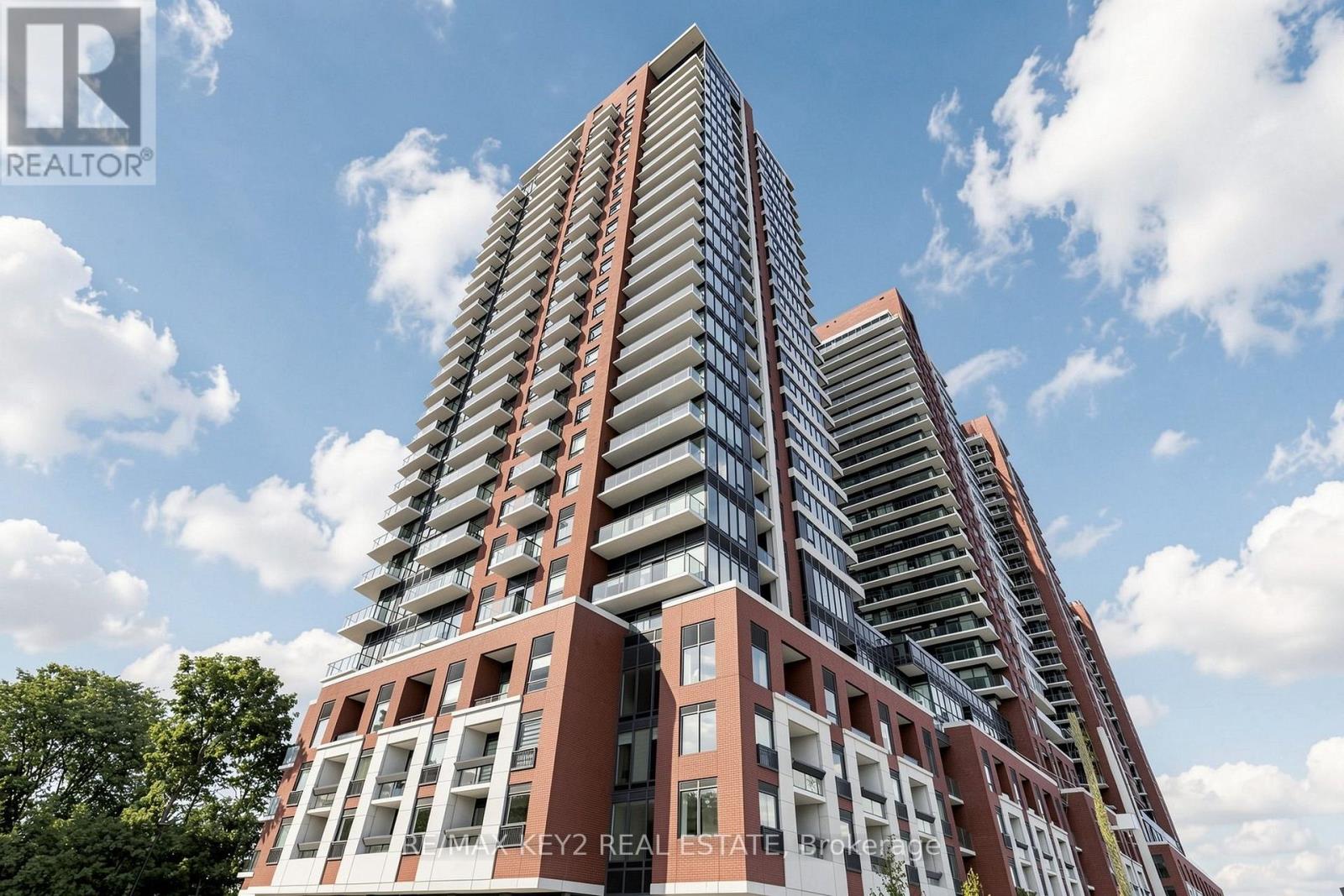2104 - 4010 EGLINTON AVENUE W, Toronto, Ontario