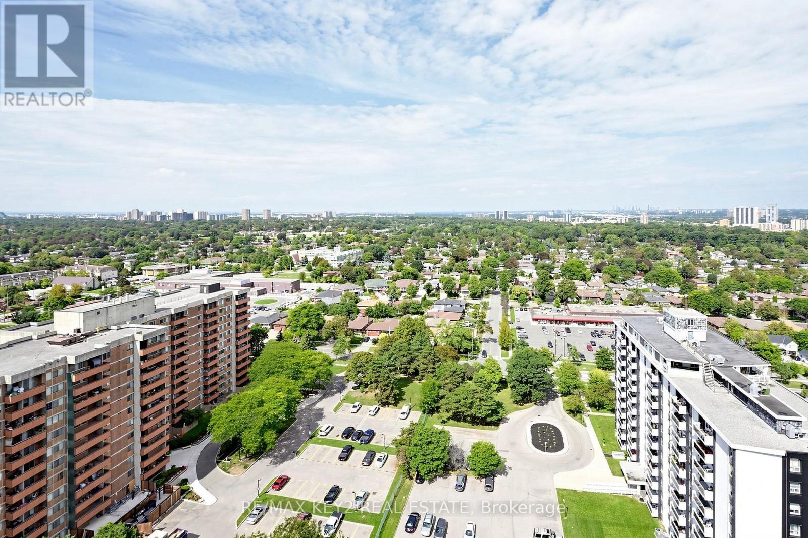 2104 - 4010 Eglinton Avenue W, Toronto, Ontario  M9A 0G5 - Photo 36 - W13809918
