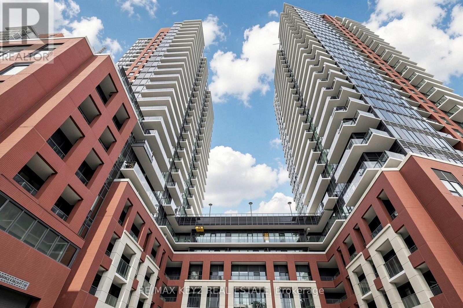 2104 - 4010 Eglinton Avenue W, Toronto, Ontario  M9A 0G5 - Photo 38 - W13809918