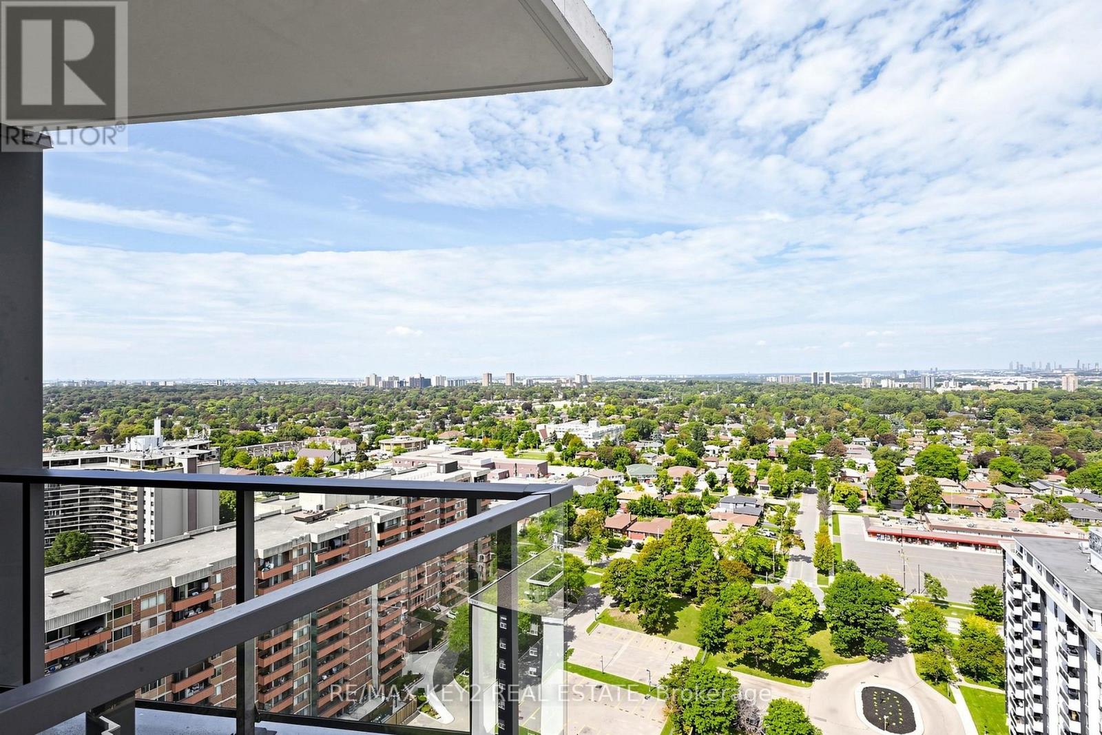 2104 - 4010 Eglinton Avenue W, Toronto, Ontario  M9A 0G5 - Photo 34 - W13809918