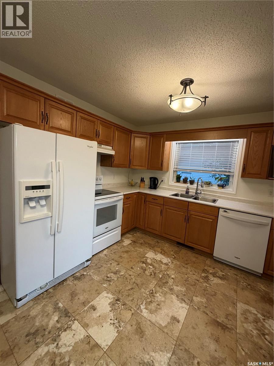511 Macmillan Street, Hudson Bay, Saskatchewan  S0E 0Y0 - Photo 16 - SK043215