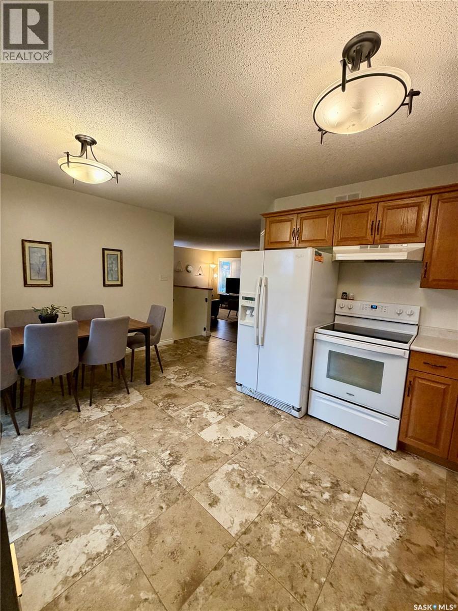511 Macmillan Street, Hudson Bay, Saskatchewan  S0E 0Y0 - Photo 12 - SK043215