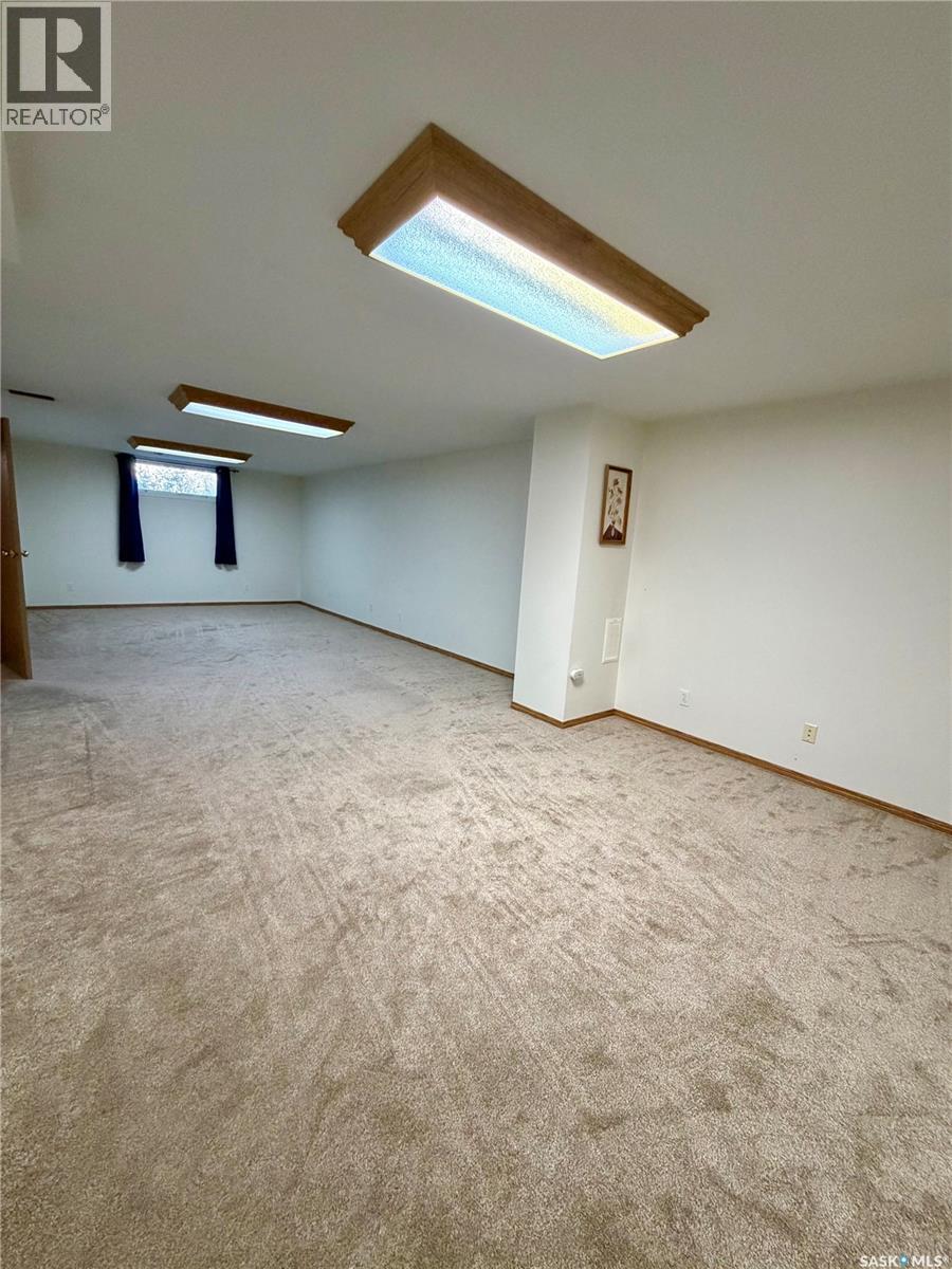 511 Macmillan Street, Hudson Bay, Saskatchewan  S0E 0Y0 - Photo 39 - SK043215