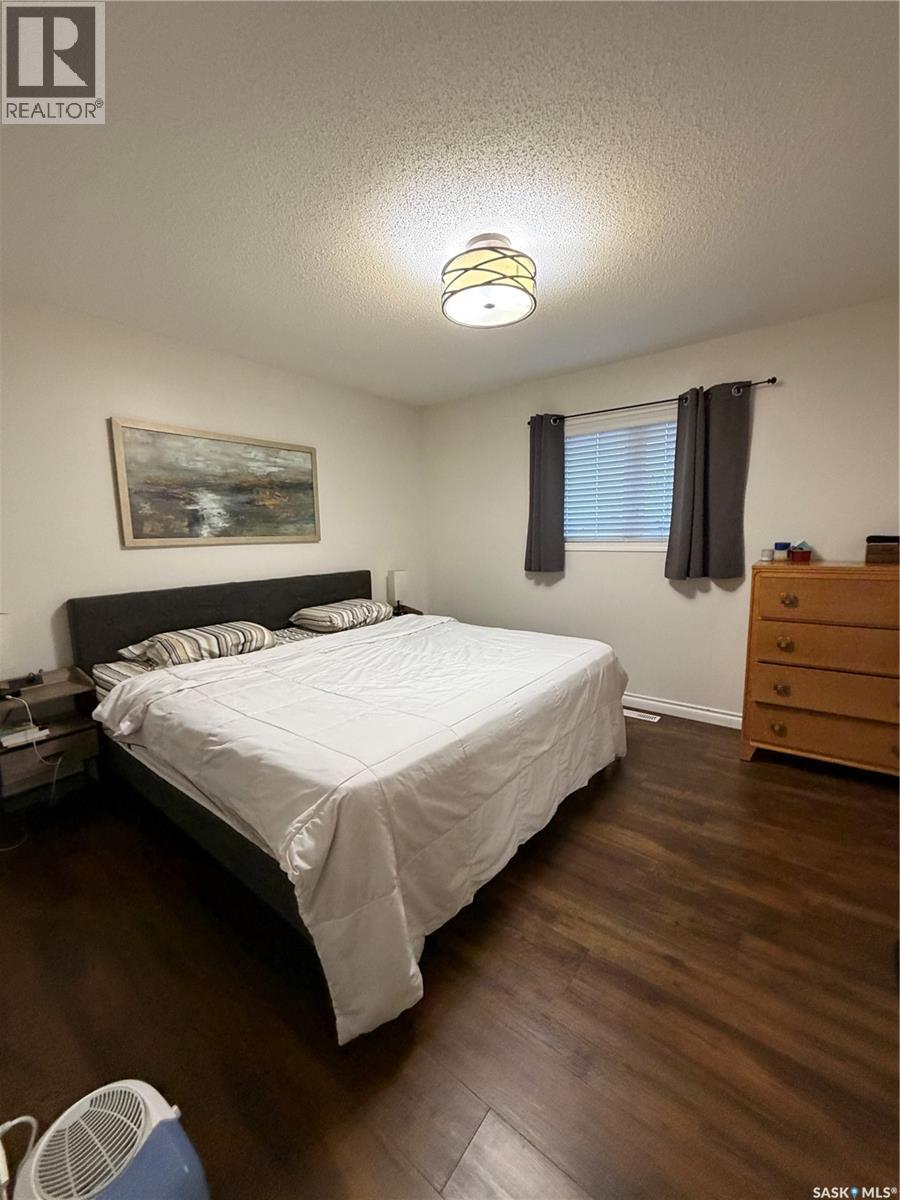 511 Macmillan Street, Hudson Bay, Saskatchewan  S0E 0Y0 - Photo 25 - SK043215