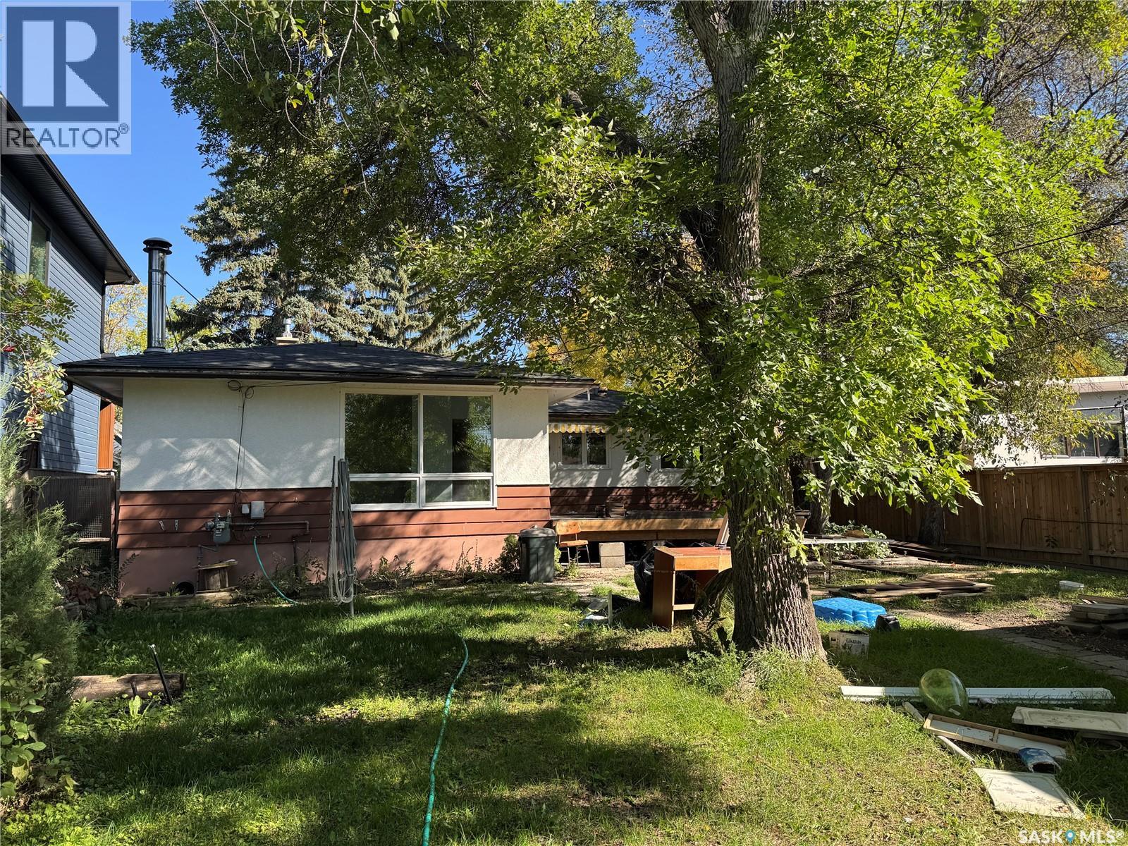 2548 Garnet Street, Regina, Saskatchewan  S4T 3A5 - Photo 4 - SK049136