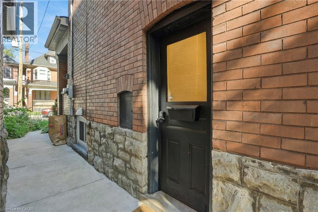 25 Fairholt Road S, Hamilton, Ontario  L8M 2T2 - Photo 35 - 40864109