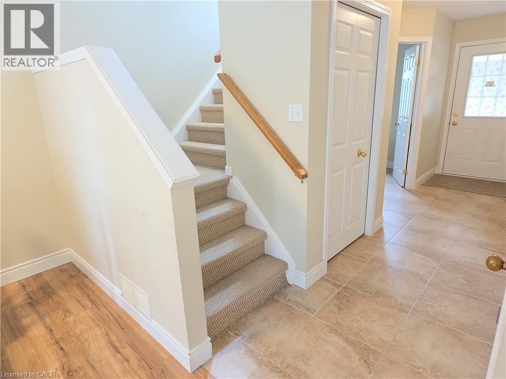 564 Wild Iris Avenue, Waterloo, Ontario  N2V 2X5 - Photo 18 - 40864862