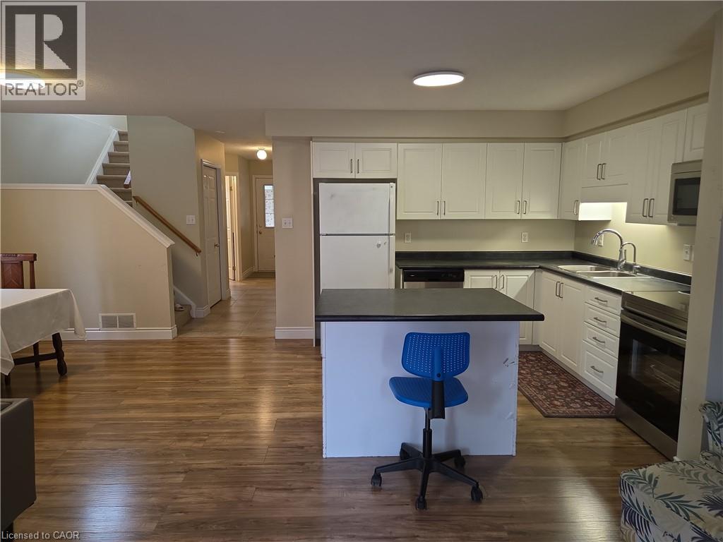 564 Wild Iris Avenue, Waterloo, Ontario  N2V 2X5 - Photo 12 - 40864862