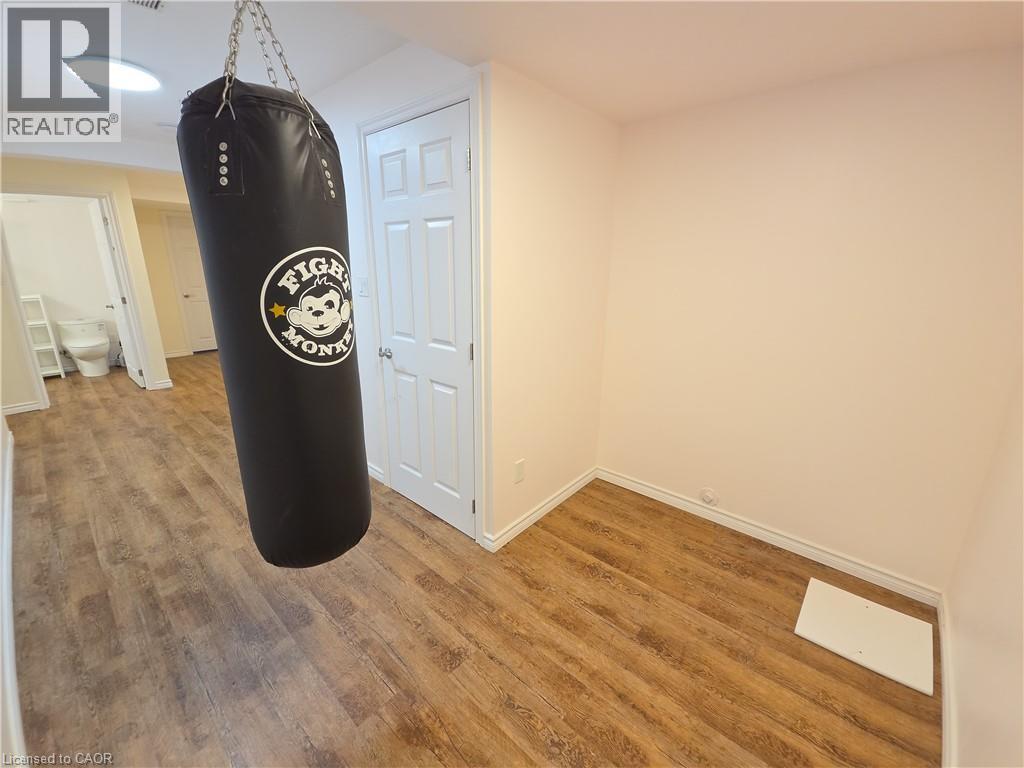 564 Wild Iris Avenue, Waterloo, Ontario  N2V 2X5 - Photo 33 - 40864862