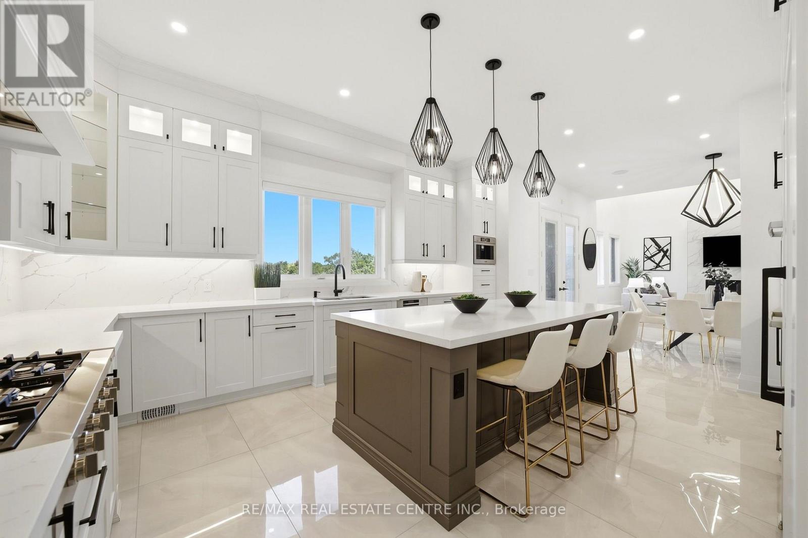 91 Troiless Street, Caledon, Ontario  L7K 1C1 - Photo 11 - W13790244