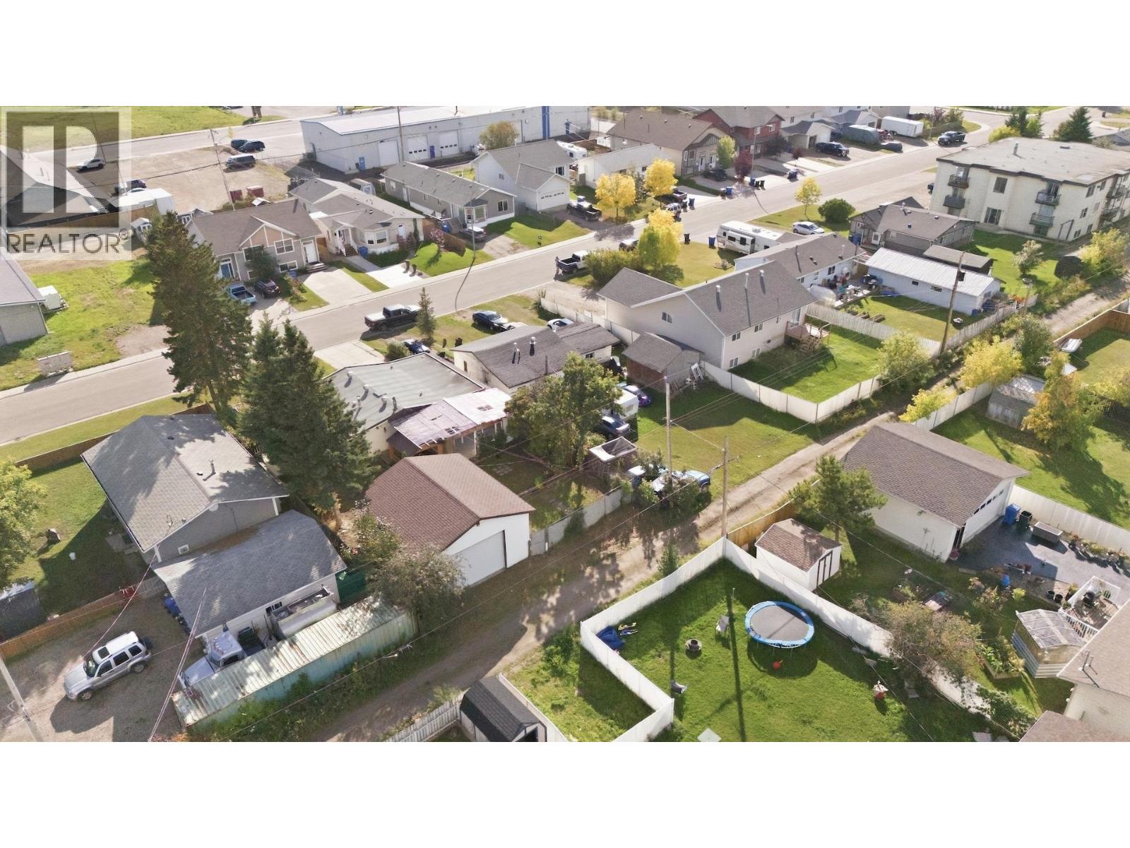 10808 101 Avenue, Fort St. John, British Columbia V1J 2C2 - Photo 35 - R3167214