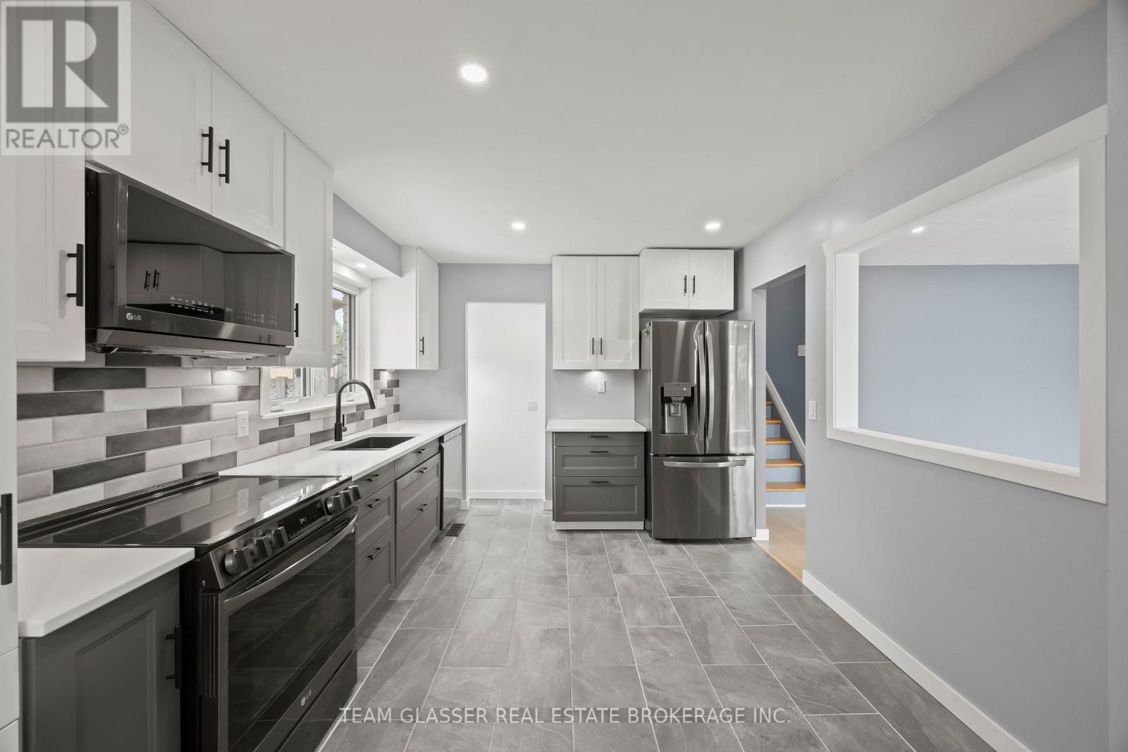 6 Heath Place, London South, Ontario  N5Z 4G6 - Photo 14 - X13816010
