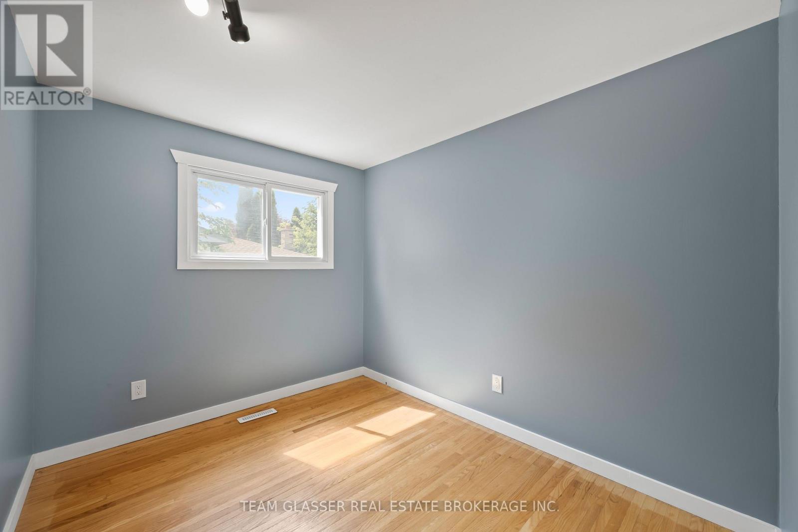 6 Heath Place, London South, Ontario  N5Z 4G6 - Photo 23 - X13816010