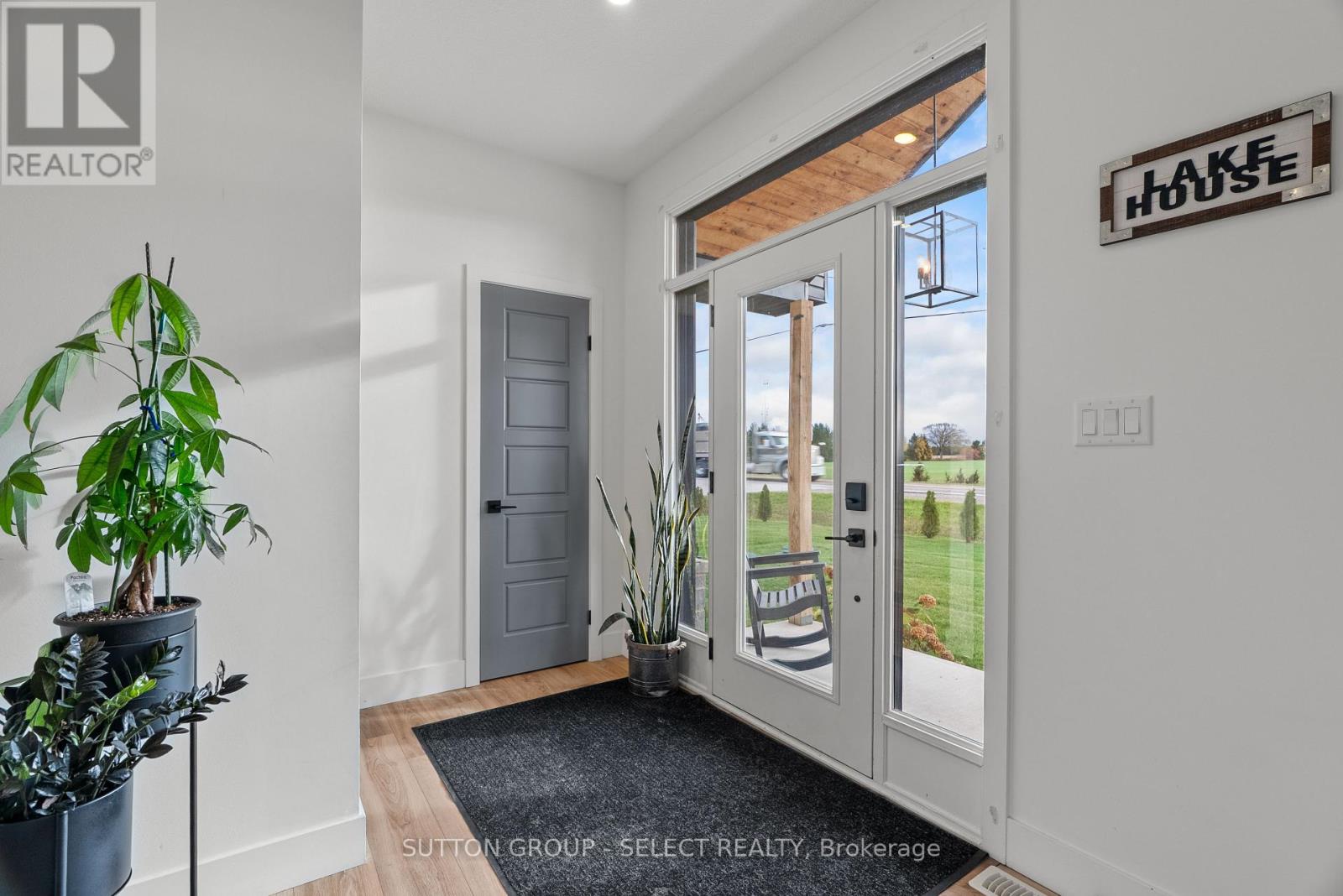 33977 Kildeer Drive, Bluewater, Ontario  N0M 1N0 - Photo 4 - X13816028