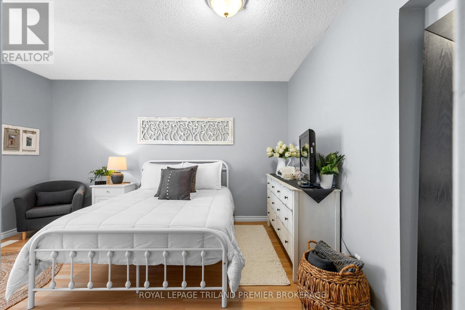 1284 Springbank Avenue, London South, Ontario  N6K 1Z8 - Photo 13 - X13816096