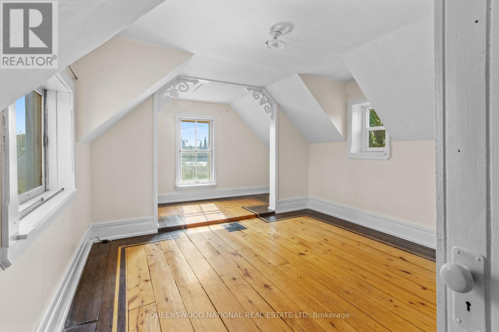 101 Waite Street S, Whitewater Region, Ontario  K0J 1V0 - Photo 32 - X13816082