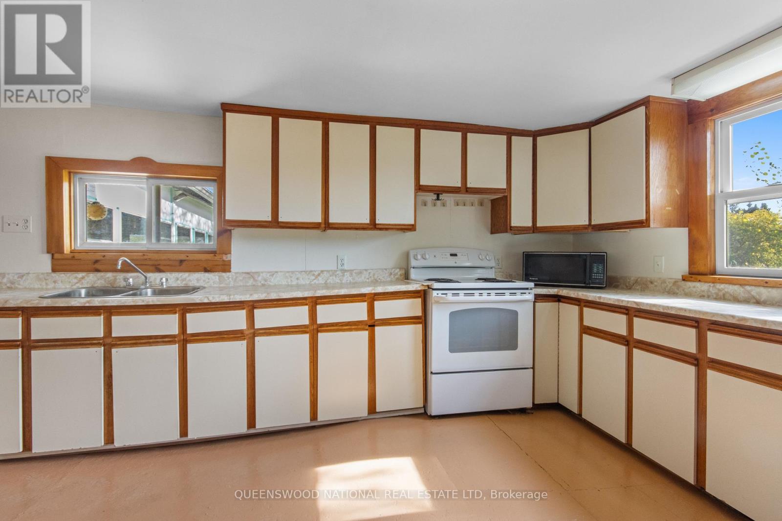 101 Waite Street S, Whitewater Region, Ontario  K0J 1V0 - Photo 36 - X13816082