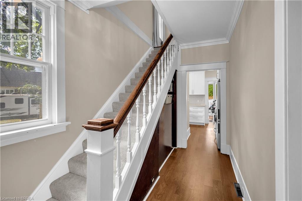 11 Tutela Heights Road, Brantford, Ontario  N3T 1A2 - Photo 7 - 40864661