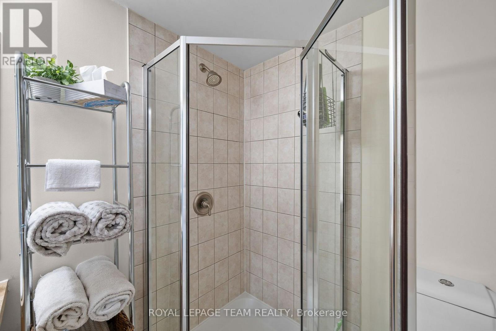 B - 92 Holland Avenue, Ottawa, Ontario K1Y 0X6 - Photo 19 - X13815866