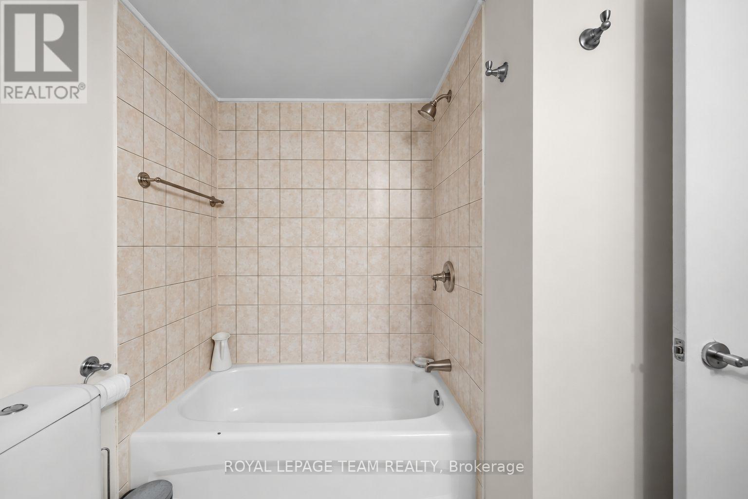 B - 92 Holland Avenue, Ottawa, Ontario K1Y 0X6 - Photo 20 - X13815866