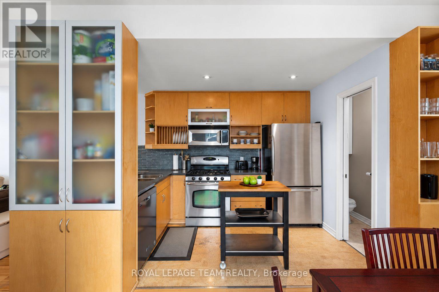 B - 92 Holland Avenue, Ottawa, Ontario K1Y 0X6 - Photo 5 - X13815866