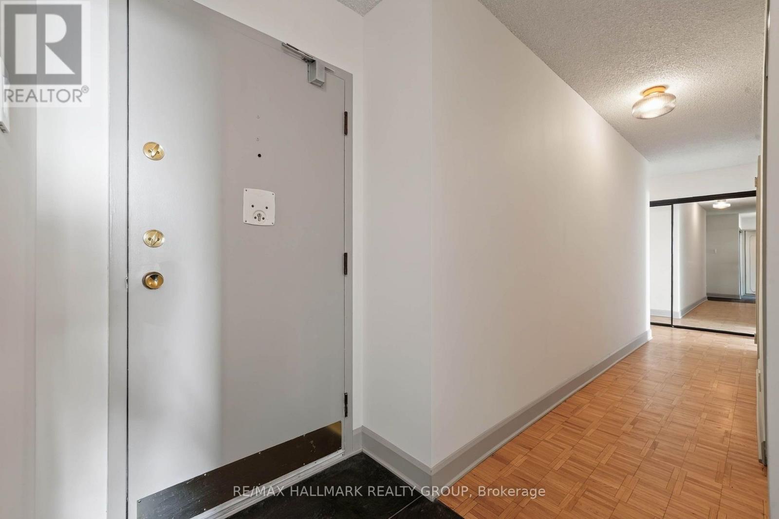 2005 - 1285 Cahill Drive, Ottawa, Ontario K1V 9A7 - Photo 32 - X13815916