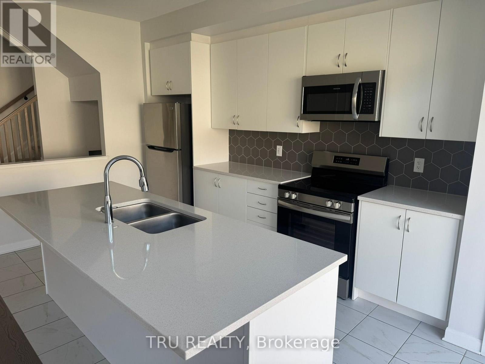 76 Osler Street, Ottawa, Ontario  K2W 0M1 - Photo 12 - X13816016