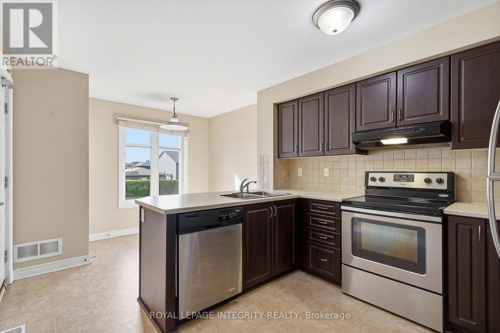 # 5 - 1124 Docteur Corbeil Boulevard, Clarence-Rockland, Ontario K4K 0G9 - Photo 8 - X13816018