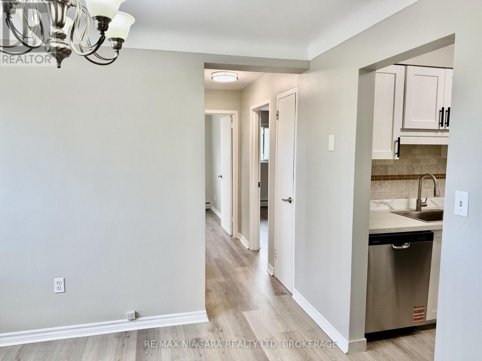 7 - 286 Vine Street, St. Catharines, Ontario  L2M 4T3 - Photo 12 - X13508024