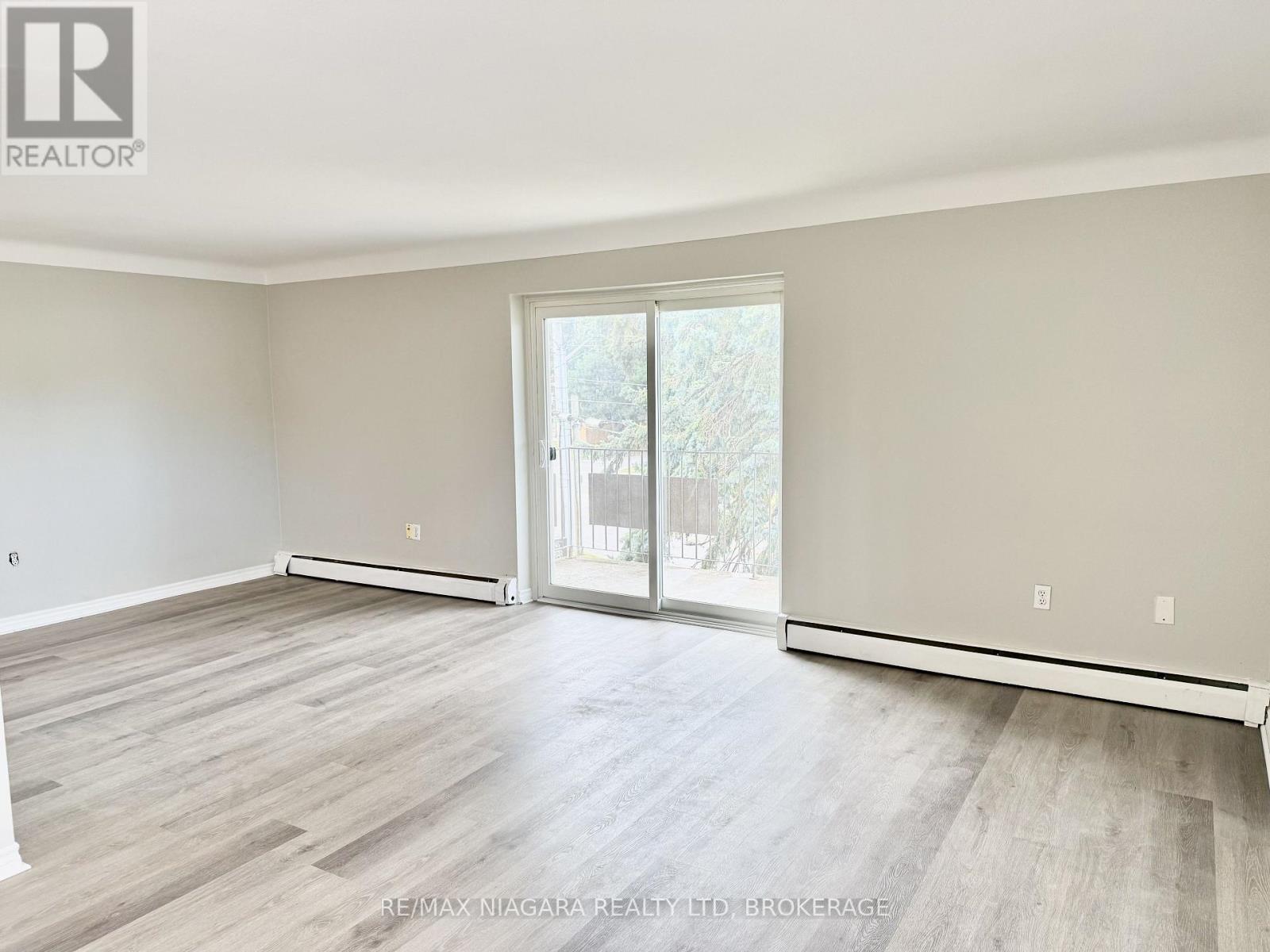 7 - 286 Vine Street, St. Catharines, Ontario  L2M 4T3 - Photo 13 - X13508024