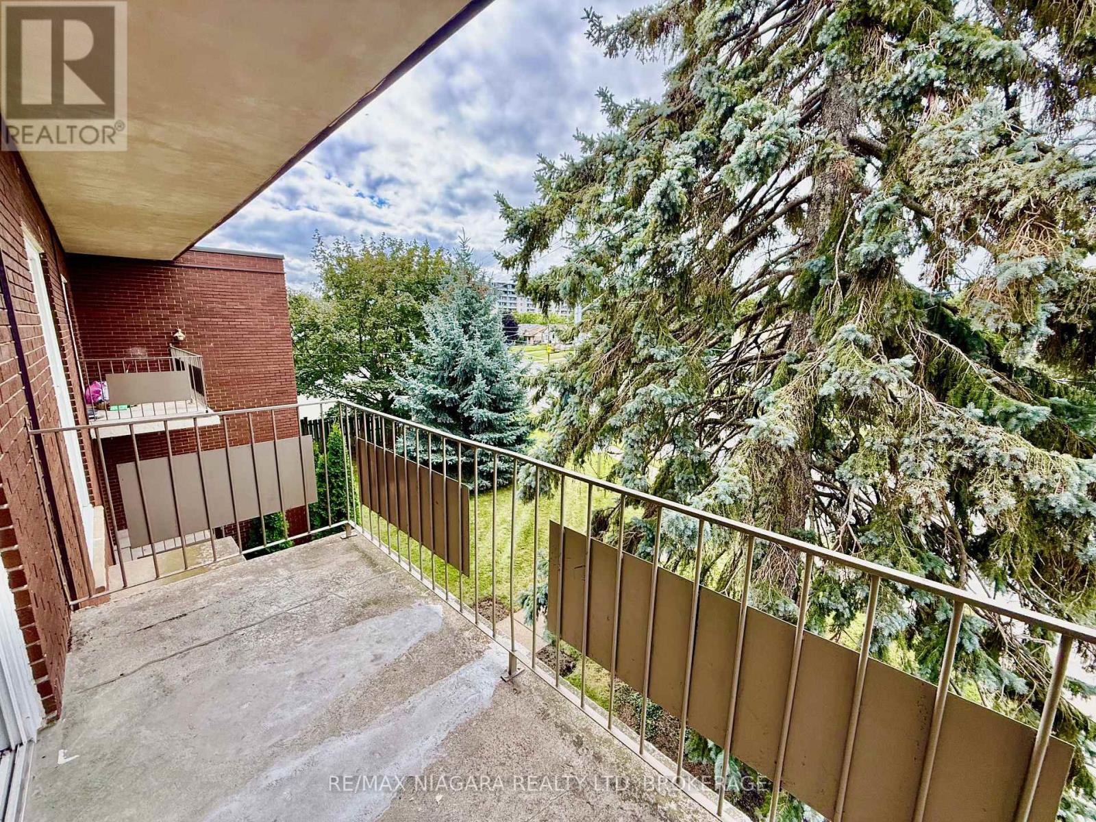 7 - 286 Vine Street, St. Catharines, Ontario  L2M 4T3 - Photo 14 - X13508024