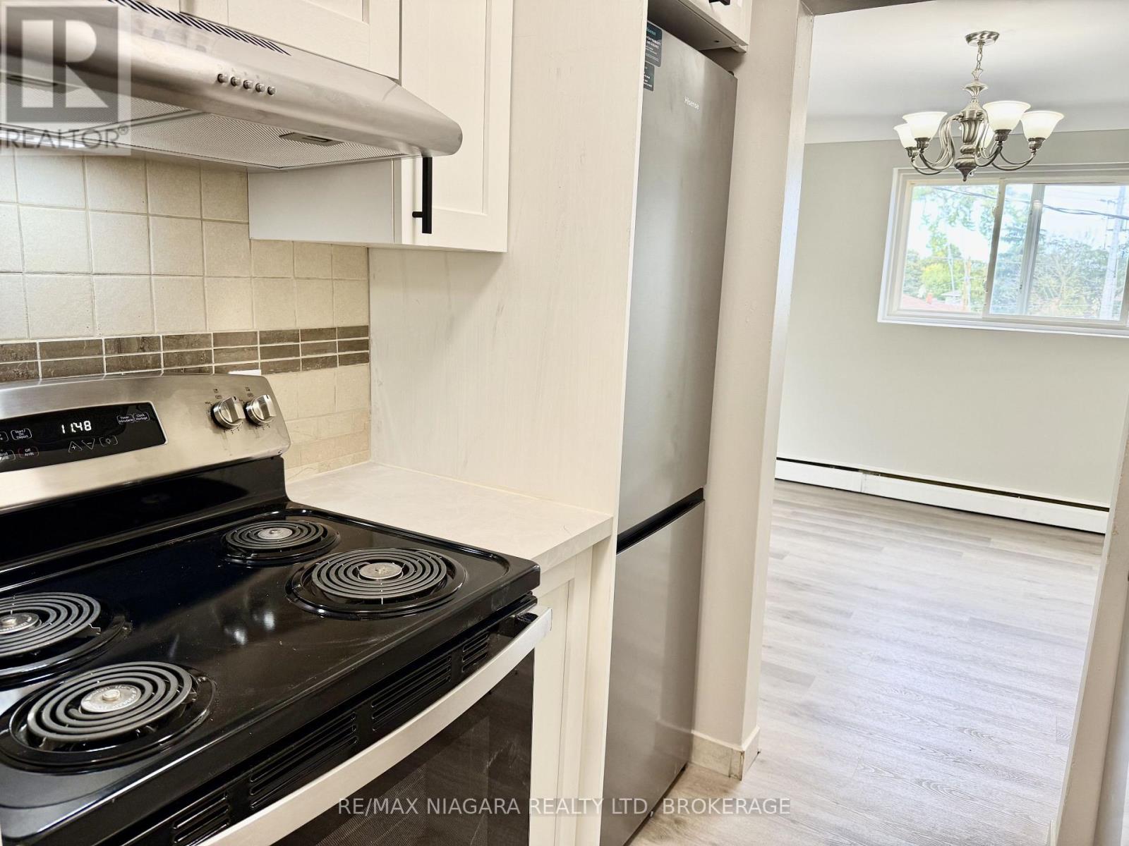 7 - 286 Vine Street, St. Catharines, Ontario  L2M 4T3 - Photo 21 - X13508024