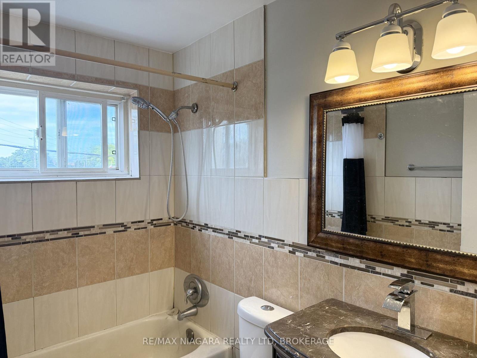 7 - 286 Vine Street, St. Catharines, Ontario  L2M 4T3 - Photo 25 - X13508024