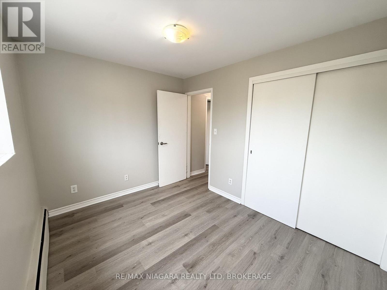 7 - 286 Vine Street, St. Catharines, Ontario  L2M 4T3 - Photo 30 - X13508024