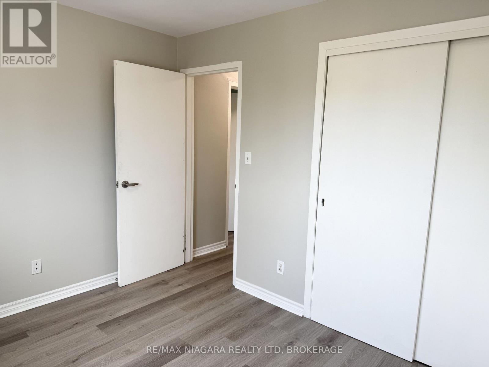 7 - 286 Vine Street, St. Catharines, Ontario  L2M 4T3 - Photo 31 - X13508024