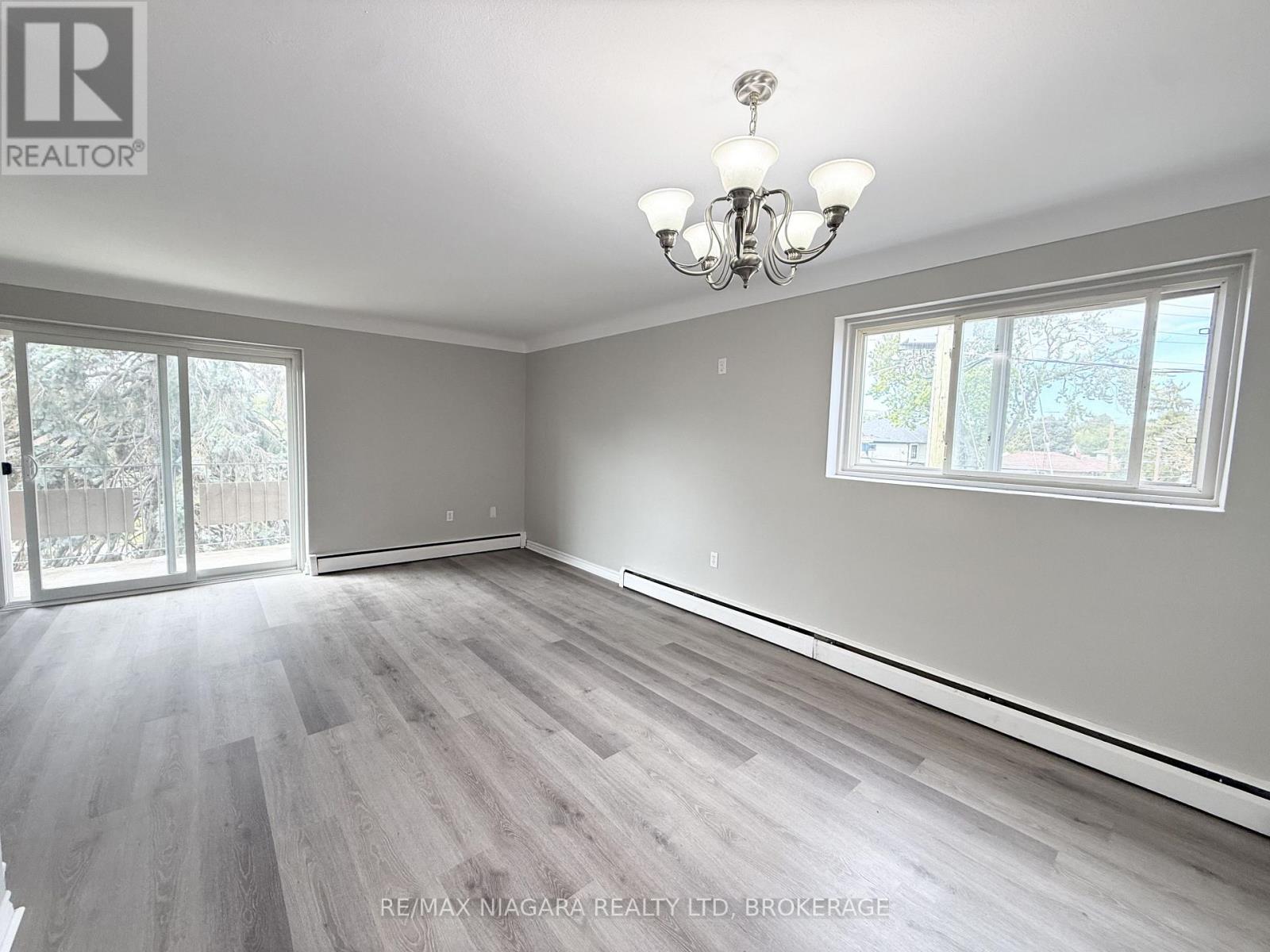 7 - 286 Vine Street, St. Catharines, Ontario  L2M 4T3 - Photo 33 - X13508024
