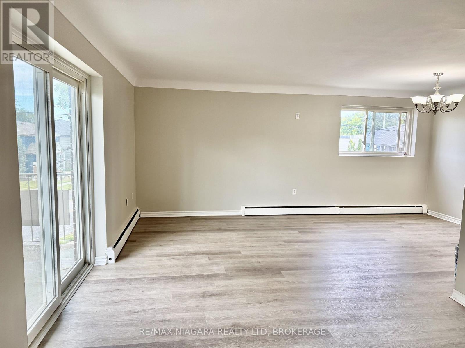 7 - 286 Vine Street, St. Catharines, Ontario  L2M 4T3 - Photo 8 - X13508024