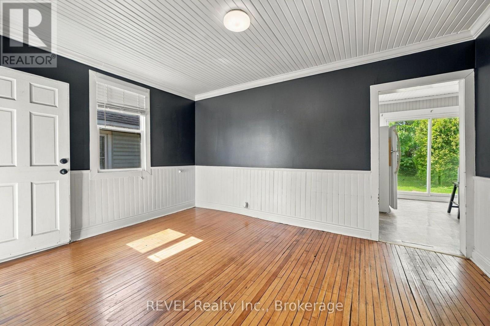61 Patricia Street, Thorold, Ontario  L2V 3V9 - Photo 11 - X13815868