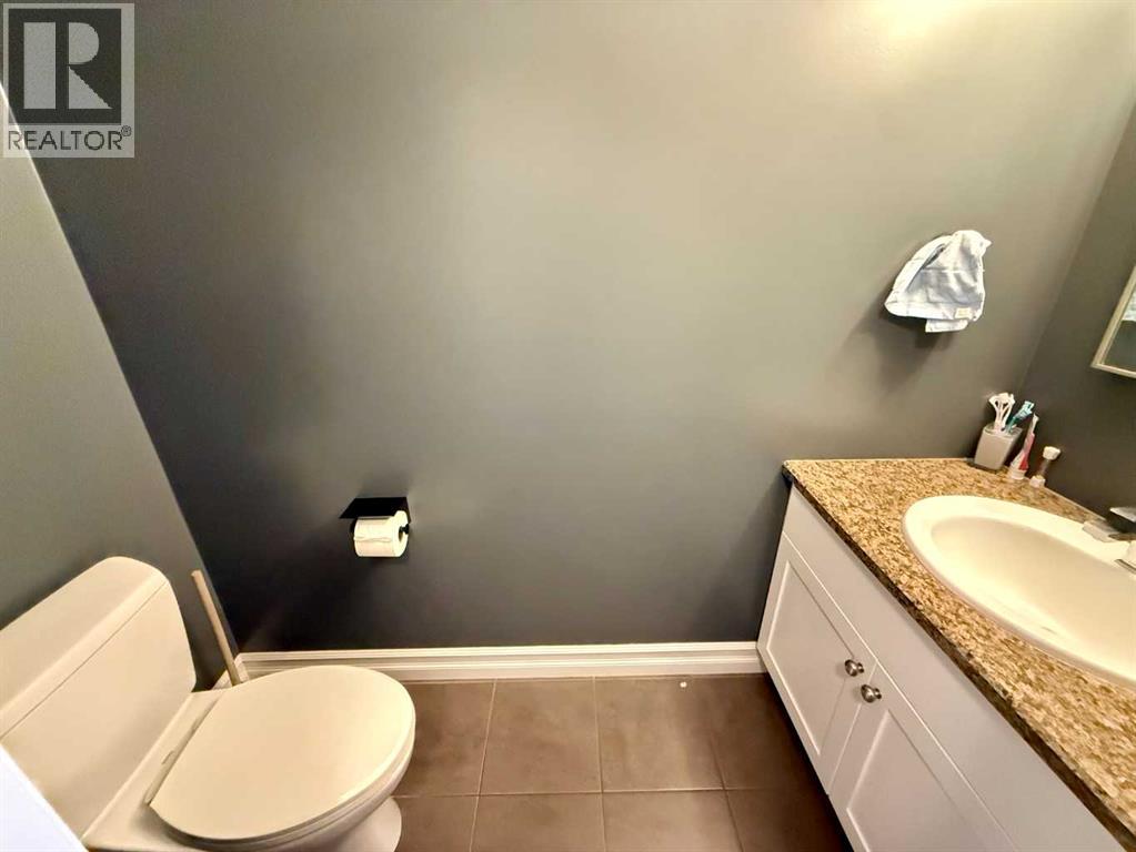 46 Spruce Road, Whitecourt, Alberta  T7S 0C7 - Photo 11 - A2345794
