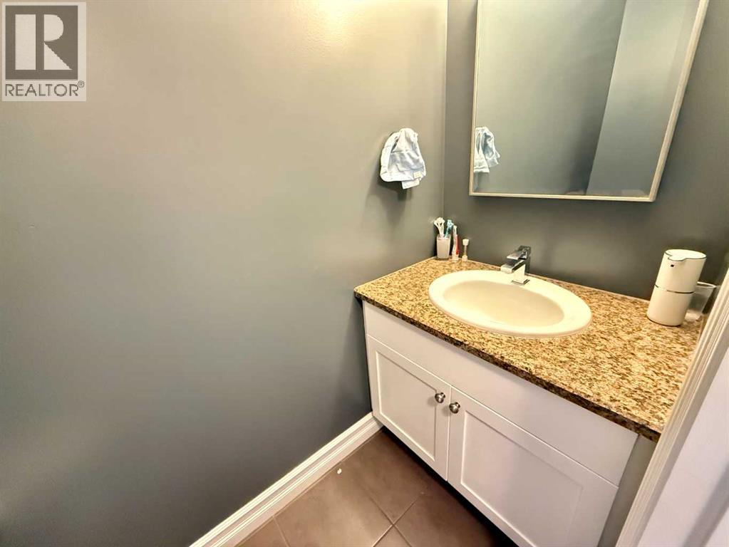 46 Spruce Road, Whitecourt, Alberta  T7S 0C7 - Photo 12 - A2345794
