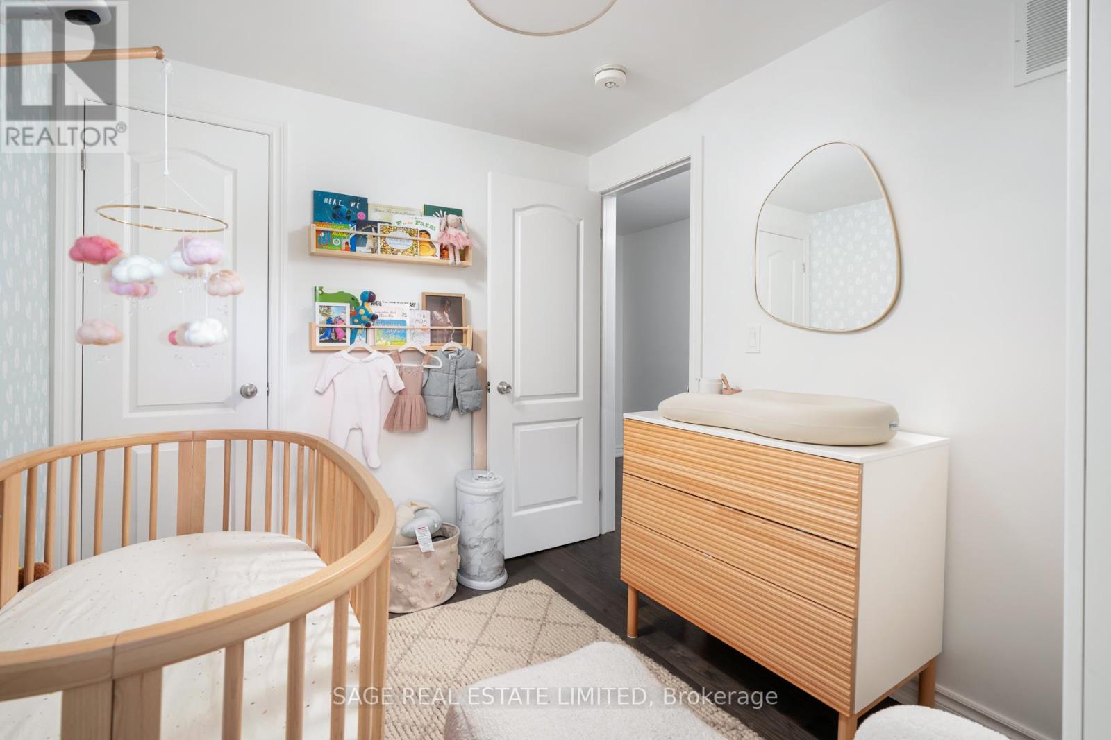28 Macklem Avenue, Toronto, Ontario  M6J 3M2 - Photo 21 - C13816088